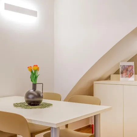 Corso Adriano 13 - I Giardini Apartment *