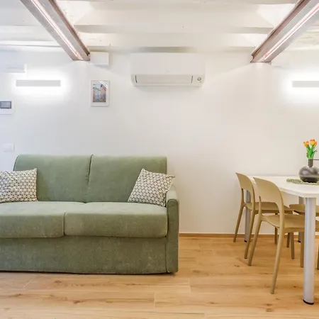 アパート Corso Adriano 13 - I Giardini モデナ